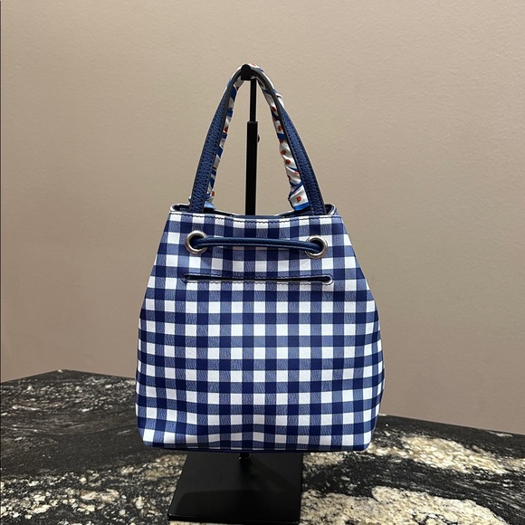 Liz Claiborne Gingham Drawstring Bag with Elephant Charm - Picture 4 of 8